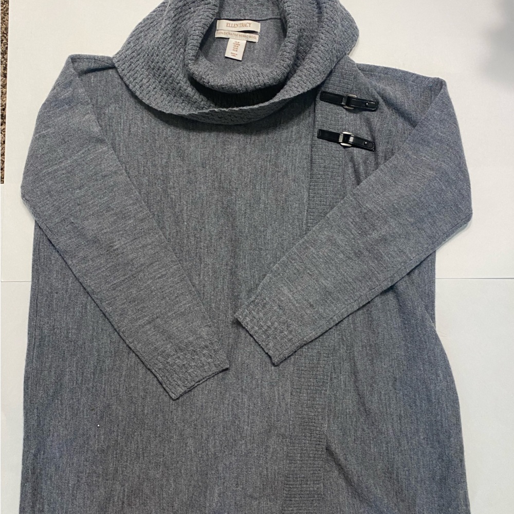 Ellen Tracy 100% Extra Fine Merino Wool Sweater